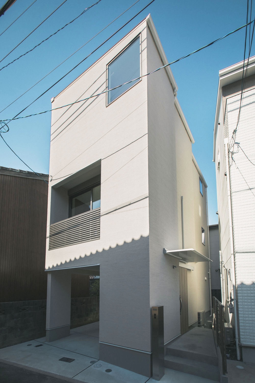 20帖のLDKを確保した3階建てのお家